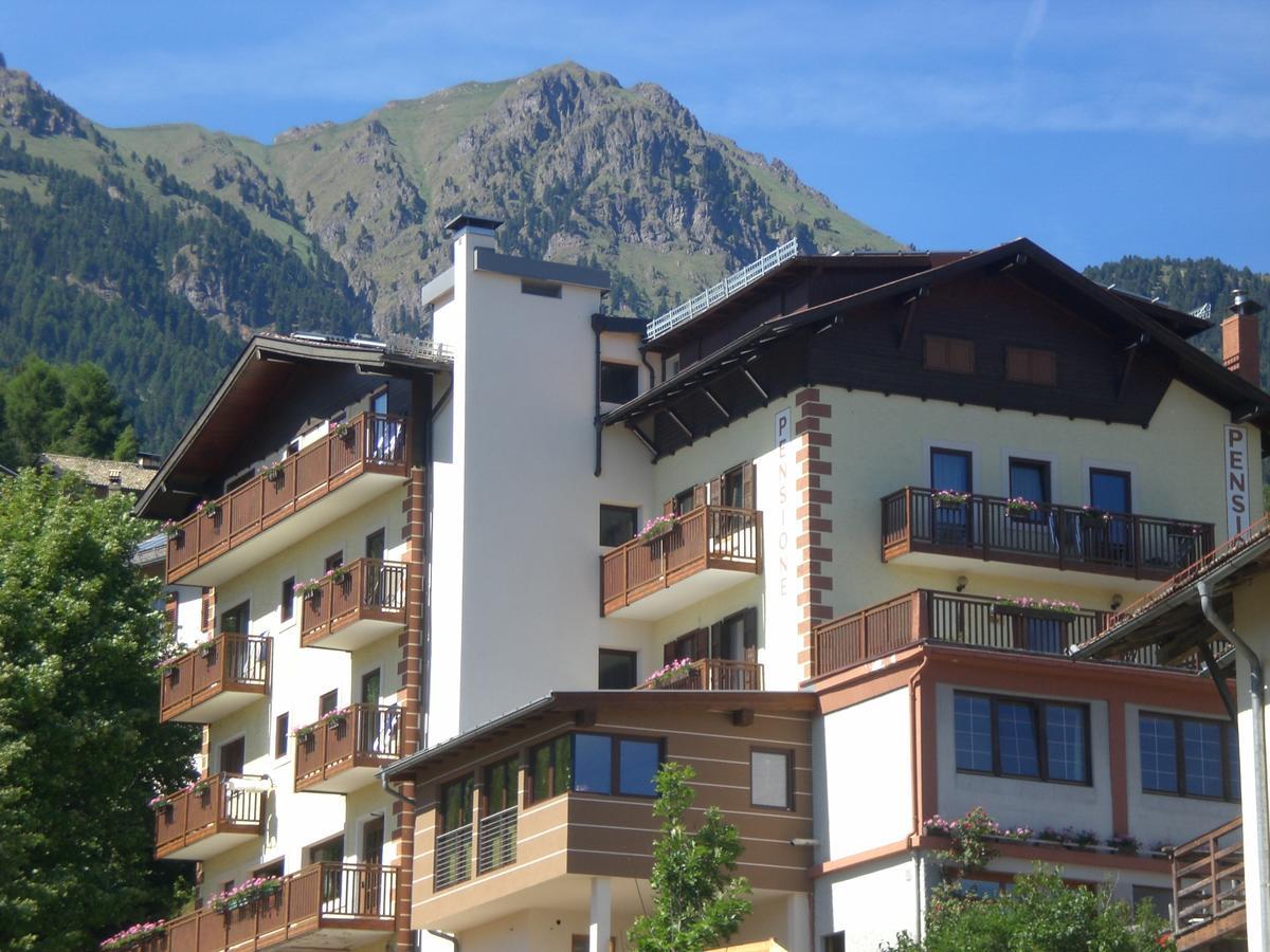 Pensione Serenetta Varena Exterior foto